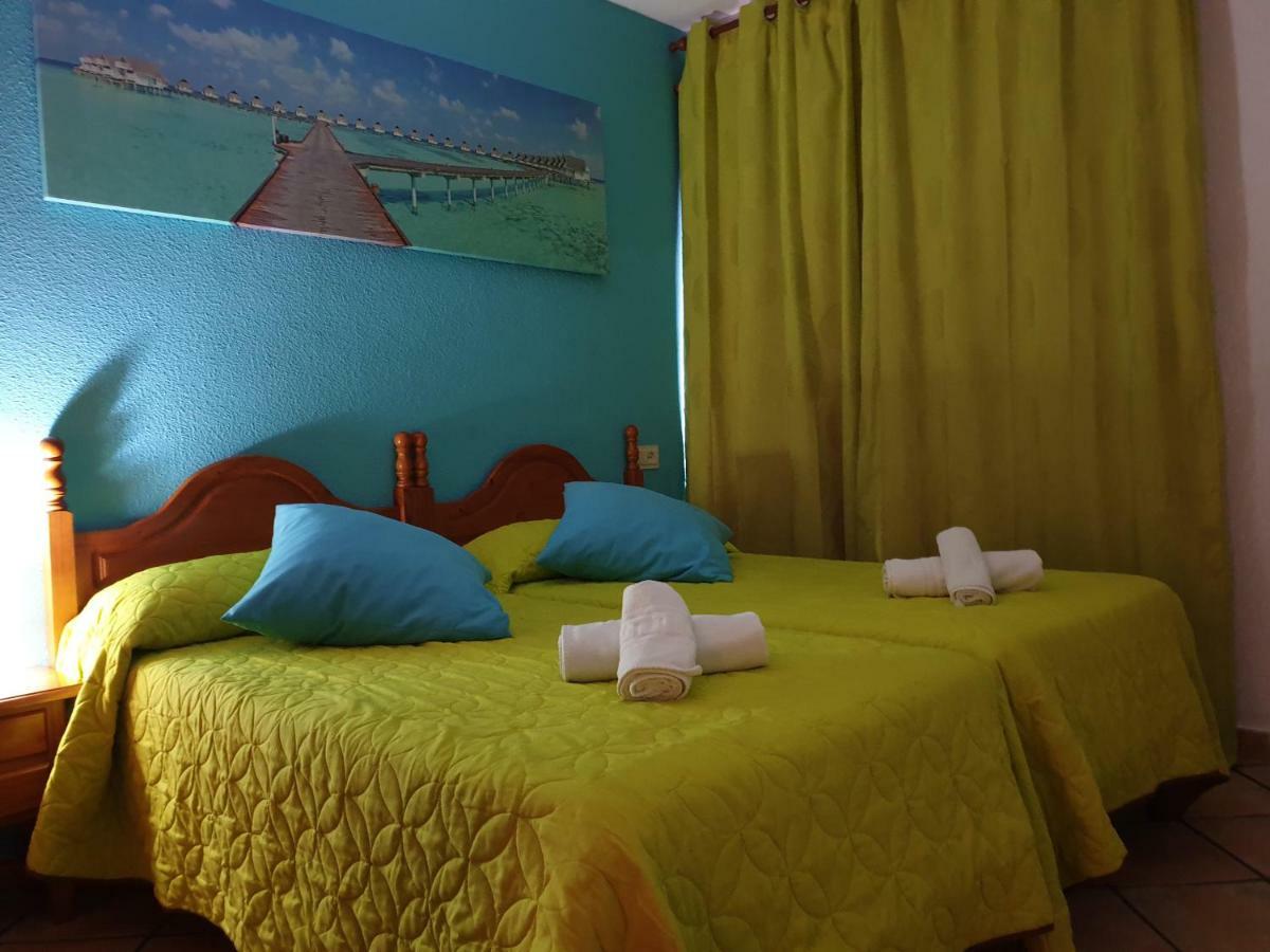 Pension Los Verdiales La Herradura  Exterior photo